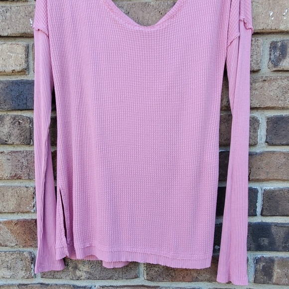 True Craft Open Back Long-Sleeve - Picture 3 of 8